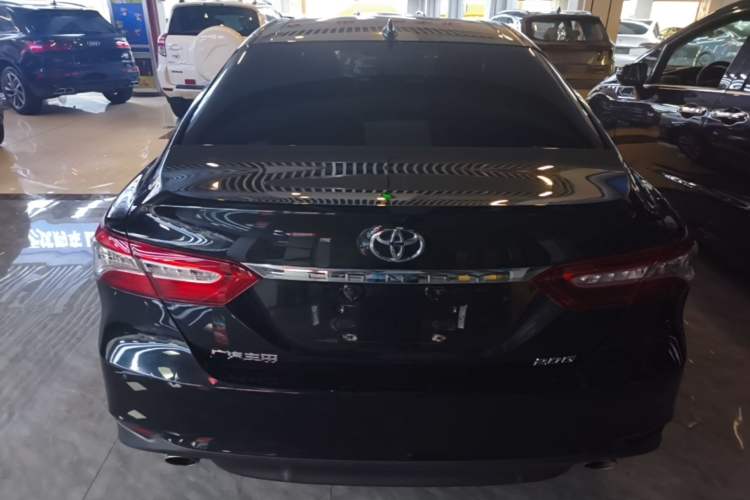 Used Toyota Camry 2021 2.0G Luxury Edition Rear