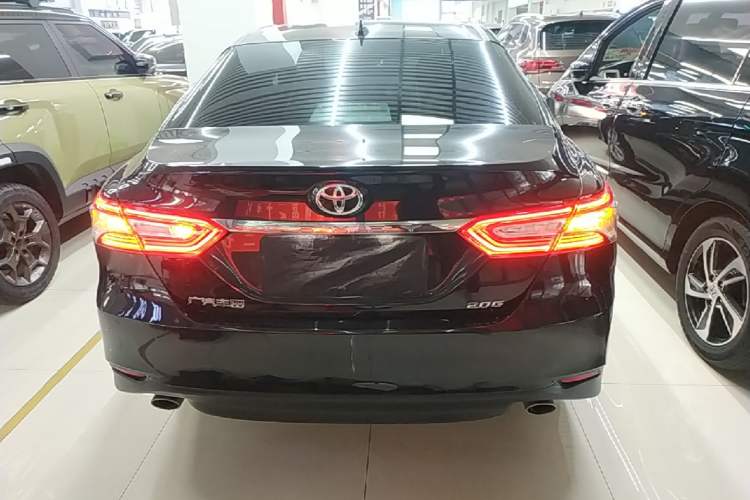 Used Toyota Camry 2021 2.0G Luxury Edition Rear