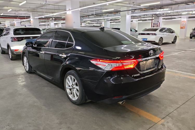 Used Toyota Camry 2021 2.0G Luxury Edition Rear Left 45 Deg