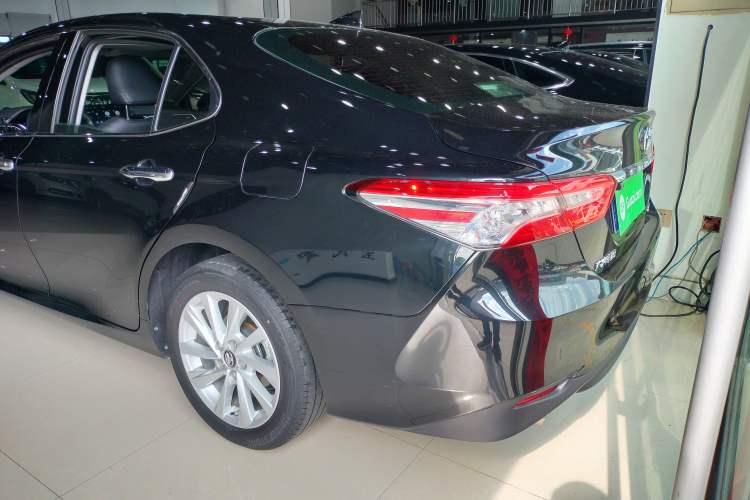 Used Toyota Camry 2021 2.0G Luxury Edition Rear