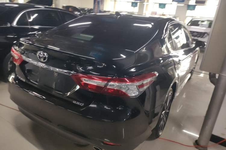 Used Toyota Camry 2021 2.5G Luxury Edition Rear Right 45 Deg