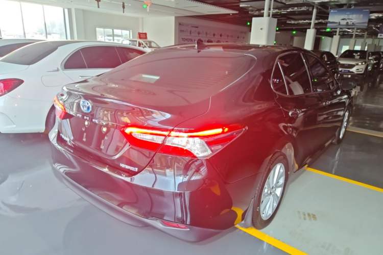 Used Toyota Camry 2021 Dual-Motor 2.5 HGVP Leading Edition Rear Right 45 Deg