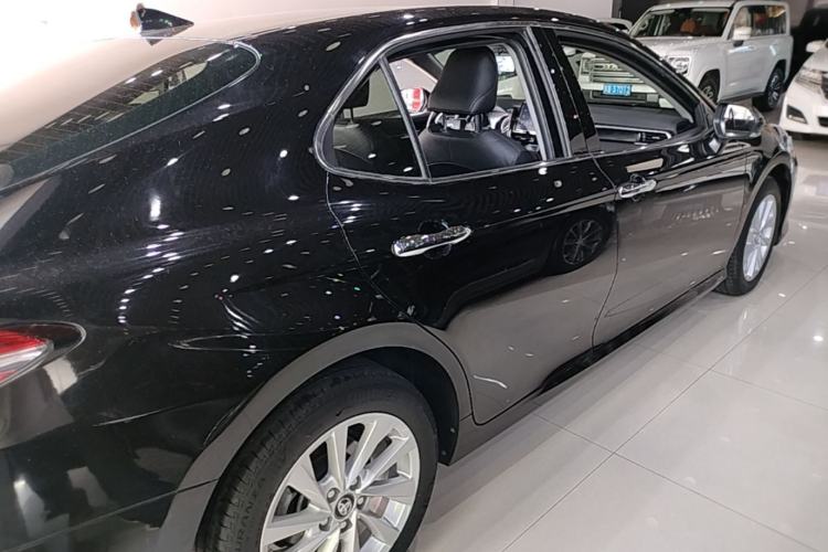 Used Toyota Camry 2021 2.0G Luxury Edition Rear Right 45 Deg