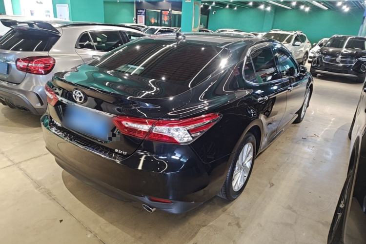 Used Toyota Camry 2021 2.0G Luxury Edition Rear Right 45 Deg