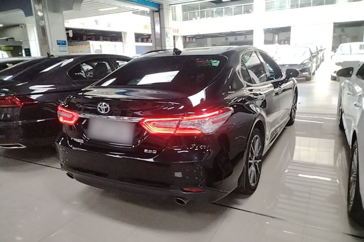 Used Toyota Camry 2021 2.5G Luxury Edition Rear Right 45 Deg