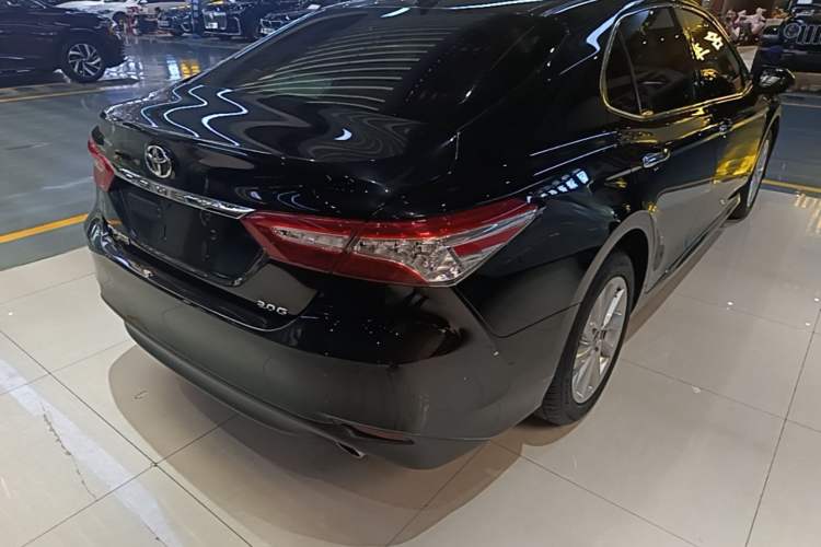 Used Toyota Camry 2021 2.0G Luxury Edition Rear Right 45 Deg