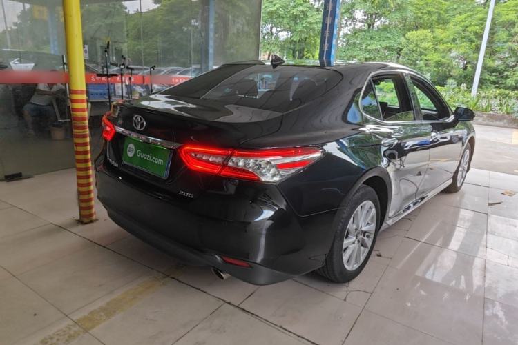 Used Toyota Camry 2021 2.0G Luxury Edition Rear Right 45 Deg