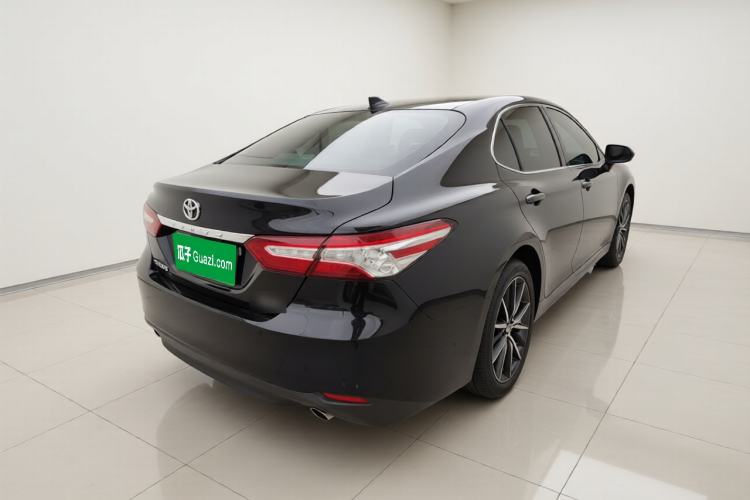 Used Toyota Camry 2021 2.5G Luxury Edition Rear Right 45 Deg