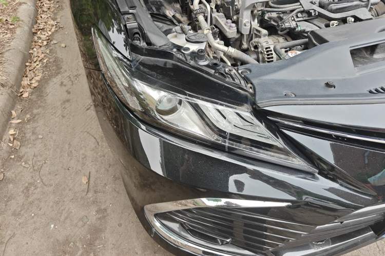 Used Toyota Camry 2021 2.0G Luxury Edition Right Front Headlight