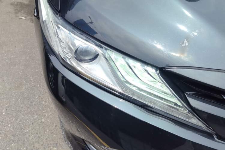 Used Toyota Camry 2021 2.0G Luxury Edition Right Front Headlight