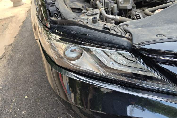 Used Toyota Camry 2021 2.5G Luxury Edition Right Front Headlight
