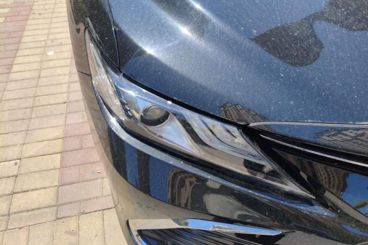Used Toyota Camry 2021 2.5G Luxury Edition Right Front Headlight