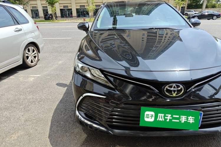 Used Toyota Camry 2021 2.0G Luxury Edition Right Front Headlight