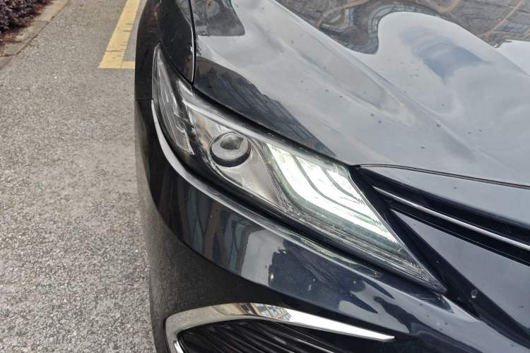 Used Toyota Camry 2021 2.0G Luxury Edition Right Front Headlight