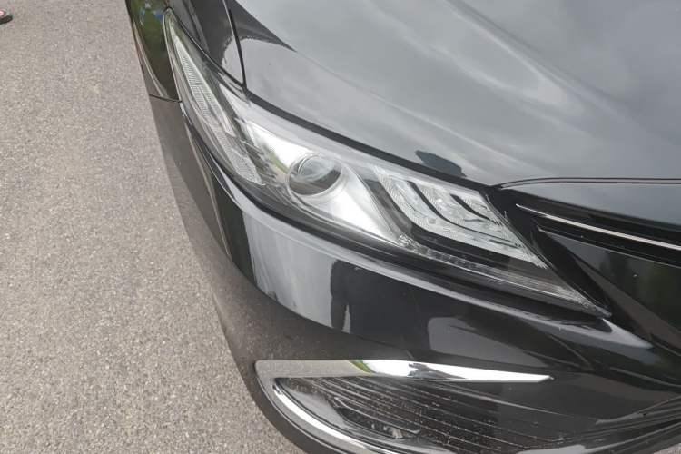 Used Toyota Camry 2021 2.0G Luxury Edition Right Front Headlight