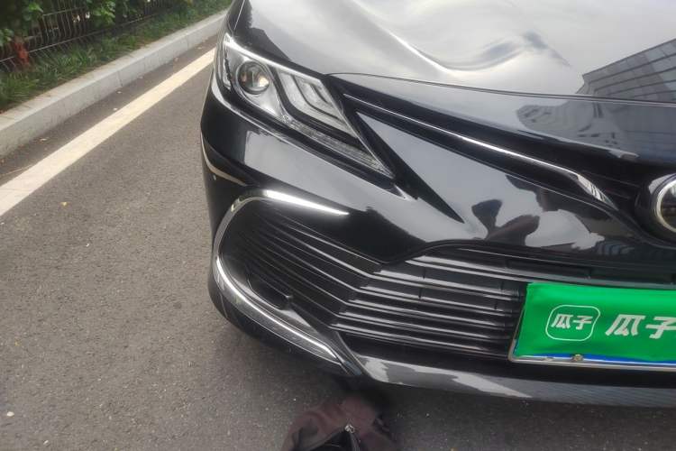 Used Toyota Camry 2021 2.0G Luxury Edition Right Front Headlight