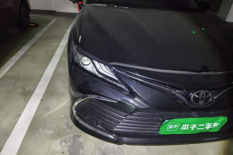 Used Toyota Camry 2021 2.5G Luxury Edition Right Front Headlight
