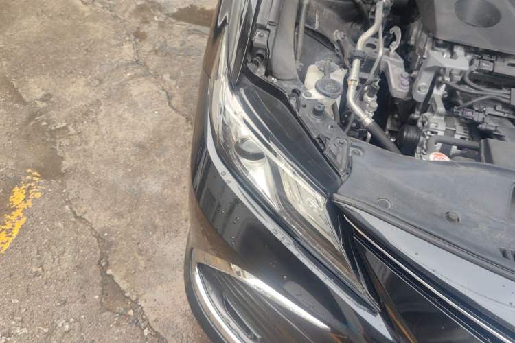 Used Toyota Camry 2021 2.0G Luxury Edition Right Front Headlight