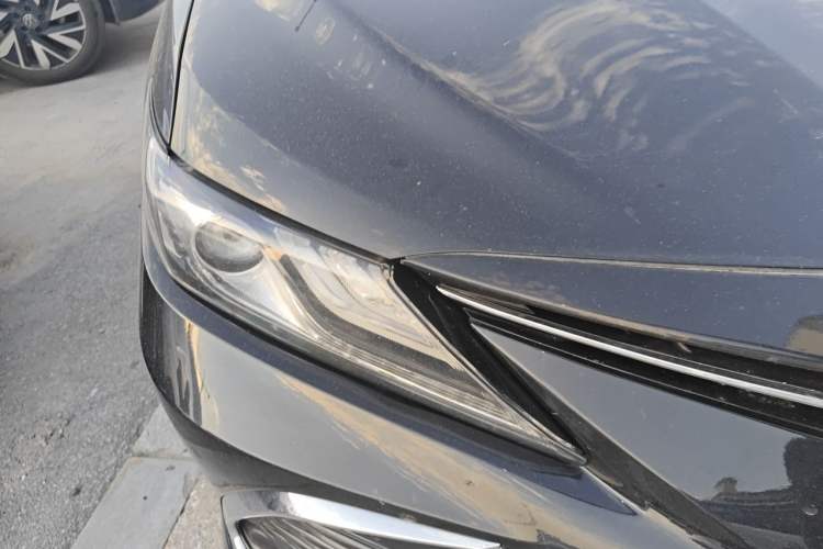 Used Toyota Camry 2021 2.5G Luxury Edition Right Front Headlight