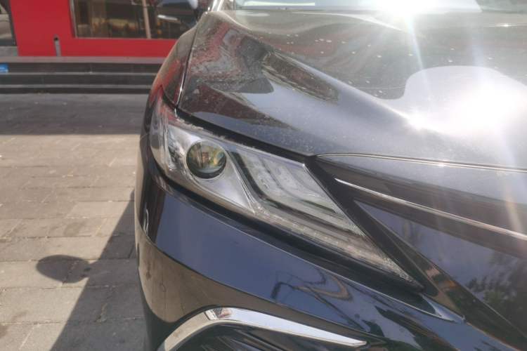 Used Toyota Camry 2021 2.0G Luxury Edition Right Front Headlight