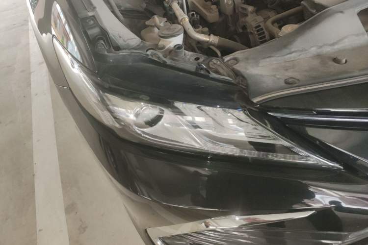 Used Toyota Camry 2021 2.0G Luxury Edition Right Front Headlight