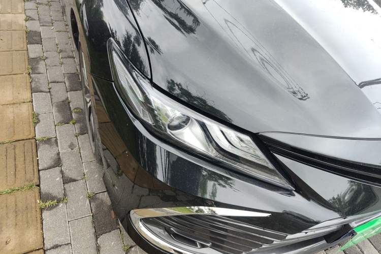 Used Toyota Camry 2021 2.5G Luxury Edition Right Front Headlight