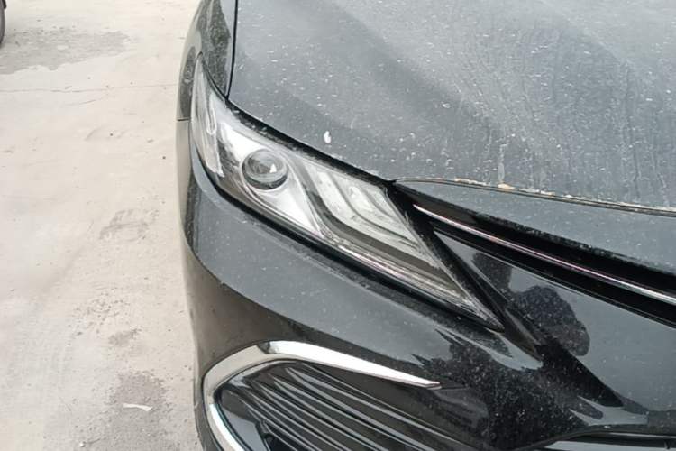 Used Toyota Camry 2021 2.0G Luxury Edition Right Front Headlight