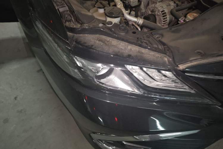 Used Toyota Camry 2021 2.0G Luxury Edition Right Front Headlight