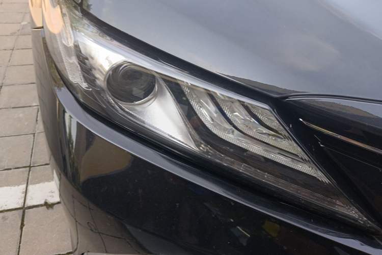 Used Toyota Camry 2021 Dual-Motor 2.5HG Luxury Edition Right Front Headlight