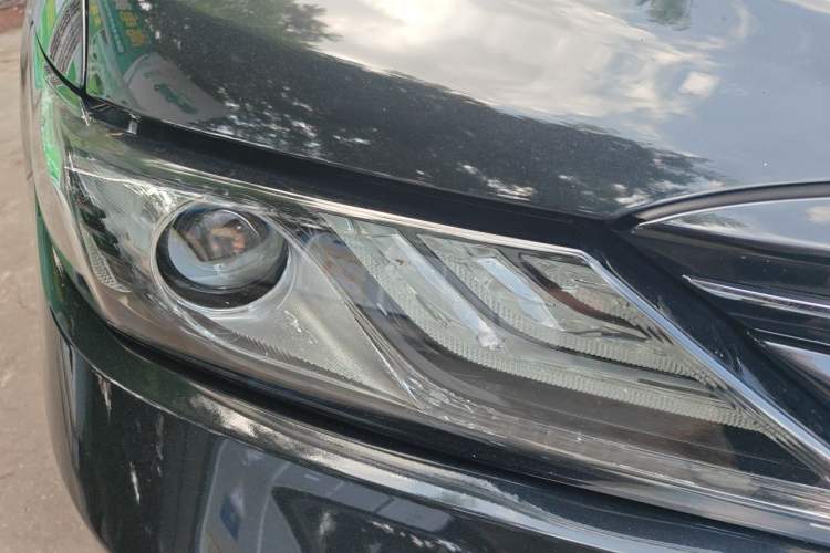 Used Toyota Camry 2021 2.5G Luxury Edition Right Front Headlight