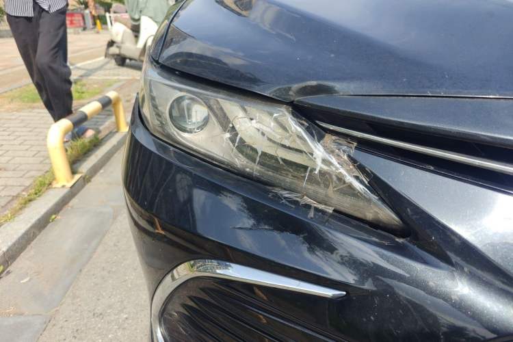Used Toyota Camry 2021 2.0G Luxury Edition Right Front Headlight