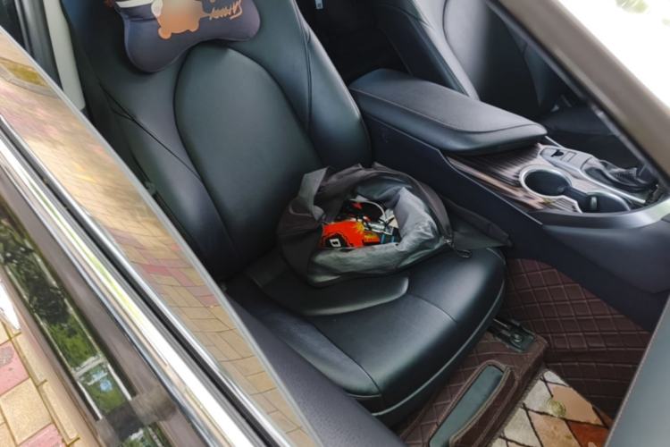Used Toyota Camry 2021 2.0G Luxury Edition Right Front Seat