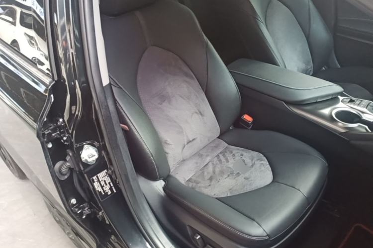 Used Toyota Camry 2021 2.0S FENGSHANG Edition Right Front Seat