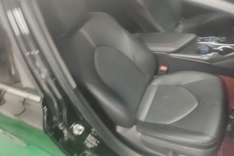 Used Toyota Camry 2021 2.5G Luxury Edition Right Front Seat