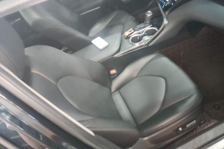 Used Toyota Camry 2021 Dual-Motor 2.5HG Luxury Edition Right Front Seat