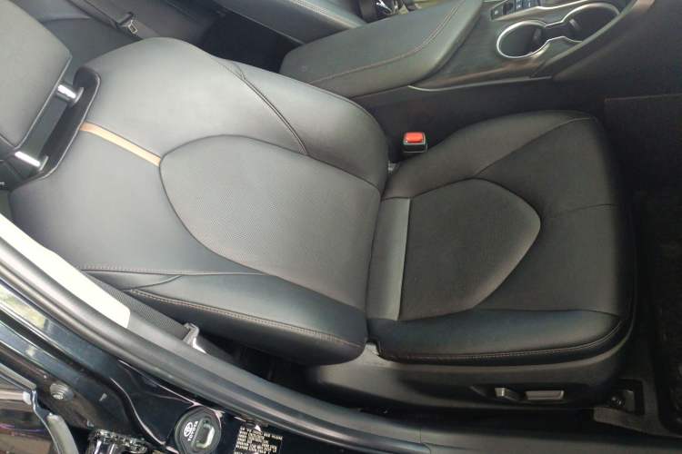 Used Toyota Camry 2021 Dual-Motor 2.5 HGVP Leading Edition Right Front Seat
