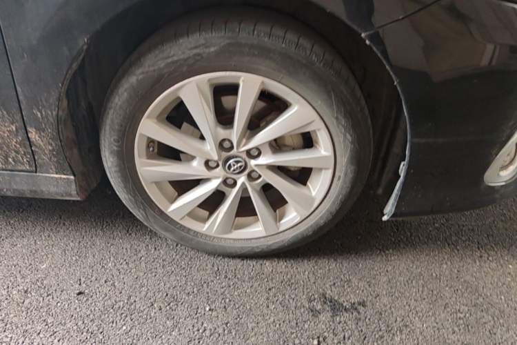 Used Toyota Camry 2021 Dual-Motor 2.5 HGVP Leading Edition Right Front Wheel Hub