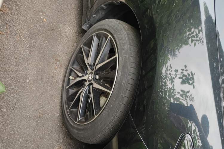 Used Toyota Camry 2021 2.5S Fēngshàng Edition Right Front Wheel Hub