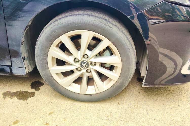 Used Toyota Camry 2021 2.0G Luxury Edition Right Front Wheel Hub