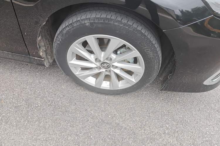Used Toyota Camry 2021 2.0G Luxury Edition Right Front Wheel Hub