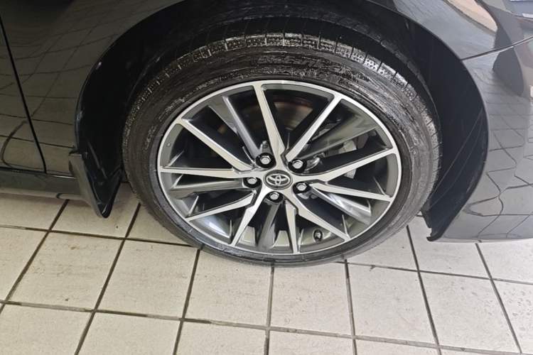 Used Toyota Camry 2021 Dual-Motor 2.5HG Luxury Edition Right Front Wheel Hub