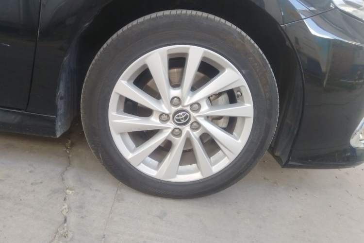 Used Toyota Camry 2021 2.0G Luxury Edition Right Front Wheel Hub