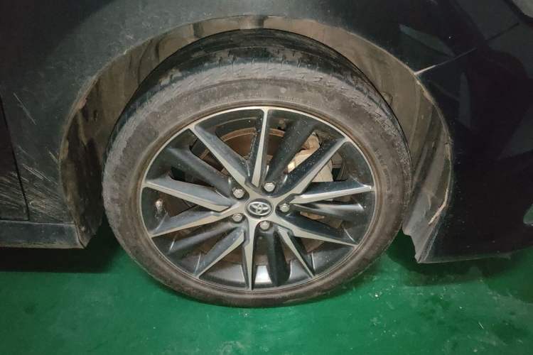 Used Toyota Camry 2021 Dual-Motor 2.5HG Luxury Edition Right Front Wheel Hub