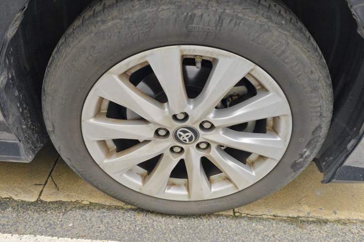 Used Toyota Camry 2021 2.0G Luxury Edition Right Front Wheel Hub