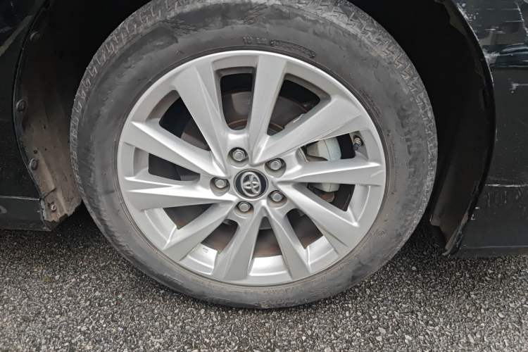 Used Toyota Camry 2021 2.0G Luxury Edition Right Front Wheel Hub