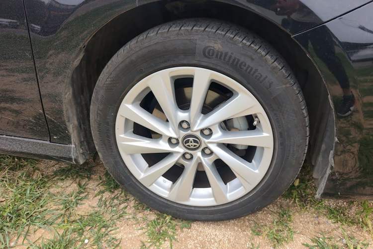 Used Toyota Camry 2021 2.0G Luxury Edition Right Front Wheel Hub