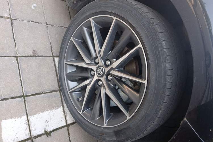 Used Toyota Camry 2021 Dual-Motor 2.5HG Luxury Edition Right Front Wheel Hub