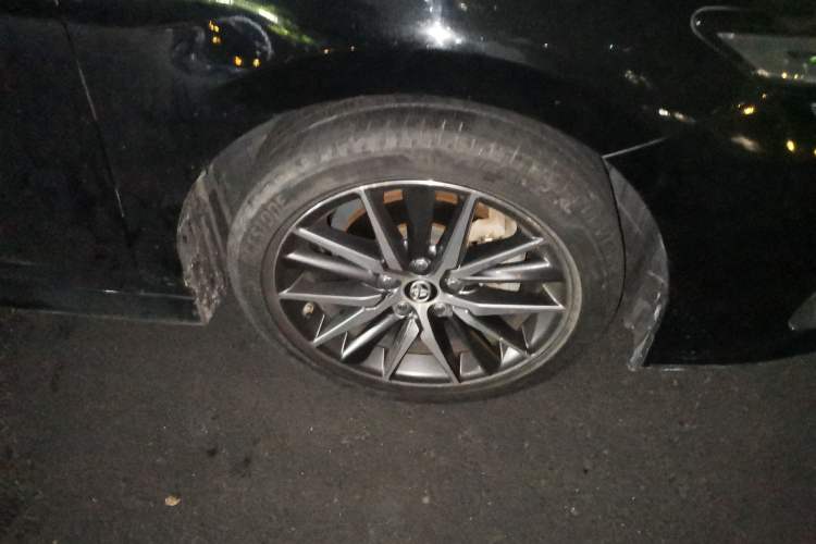 Used Toyota Camry 2021 2.5G Luxury Edition Right Front Wheel Hub