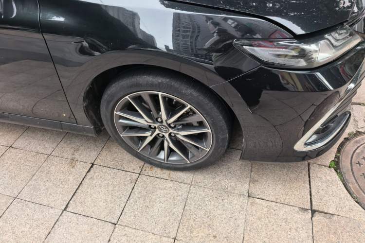Used Toyota Camry 2021 2.5G Luxury Edition Right Front Wheel Hub