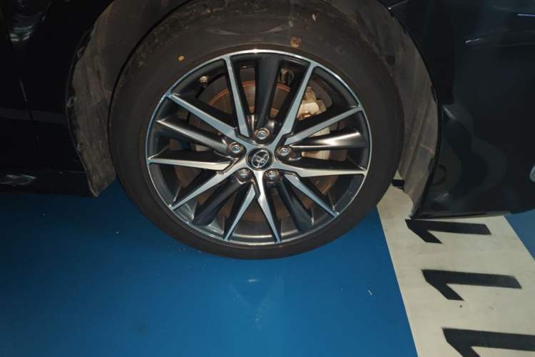 Used Toyota Camry 2021 2.5Q Flagship Edition Right Front Wheel Hub